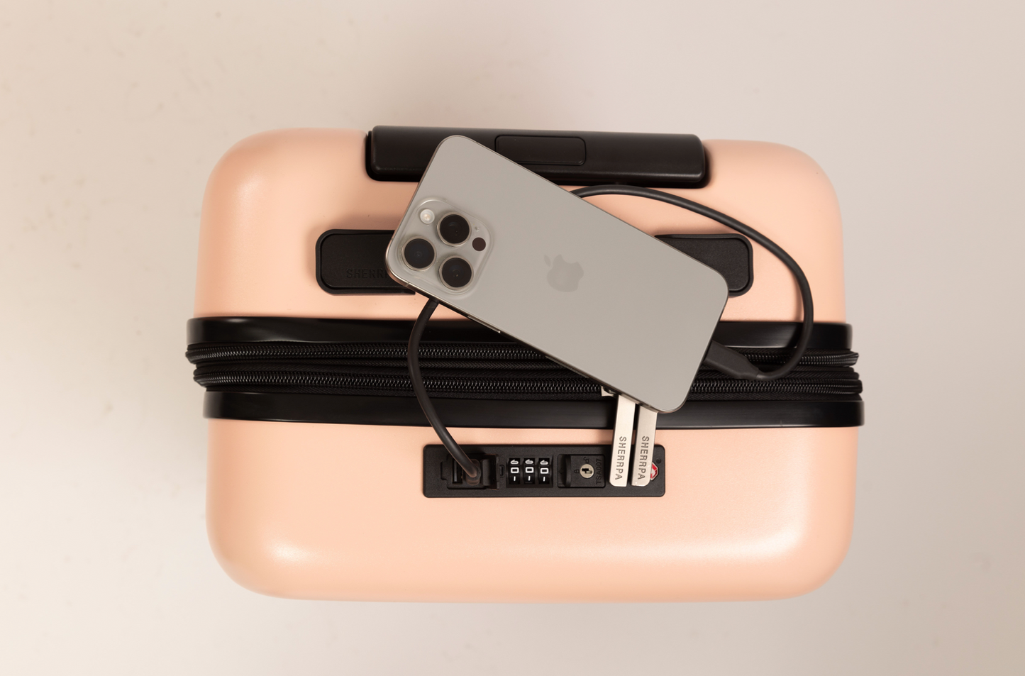 SHERRPA ESSENTIAL CARRY ON